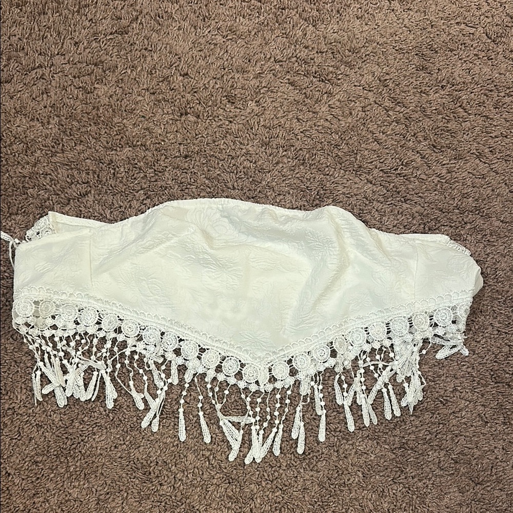 SHEIN White Lace Fringe Crop Top